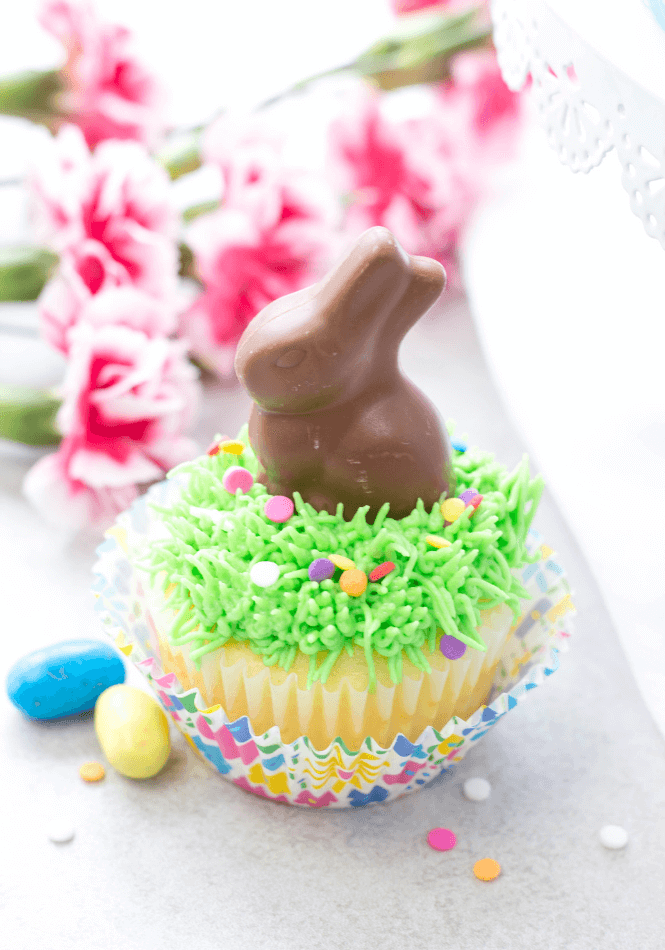 Easter Bunny Cupcakes, easter recipes, easter dessert, bunny cake, simple cupcakes, holiday dessert, cute easter ideas, easter recipe